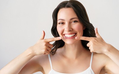 All You Need to Know About Teeth Whitening
